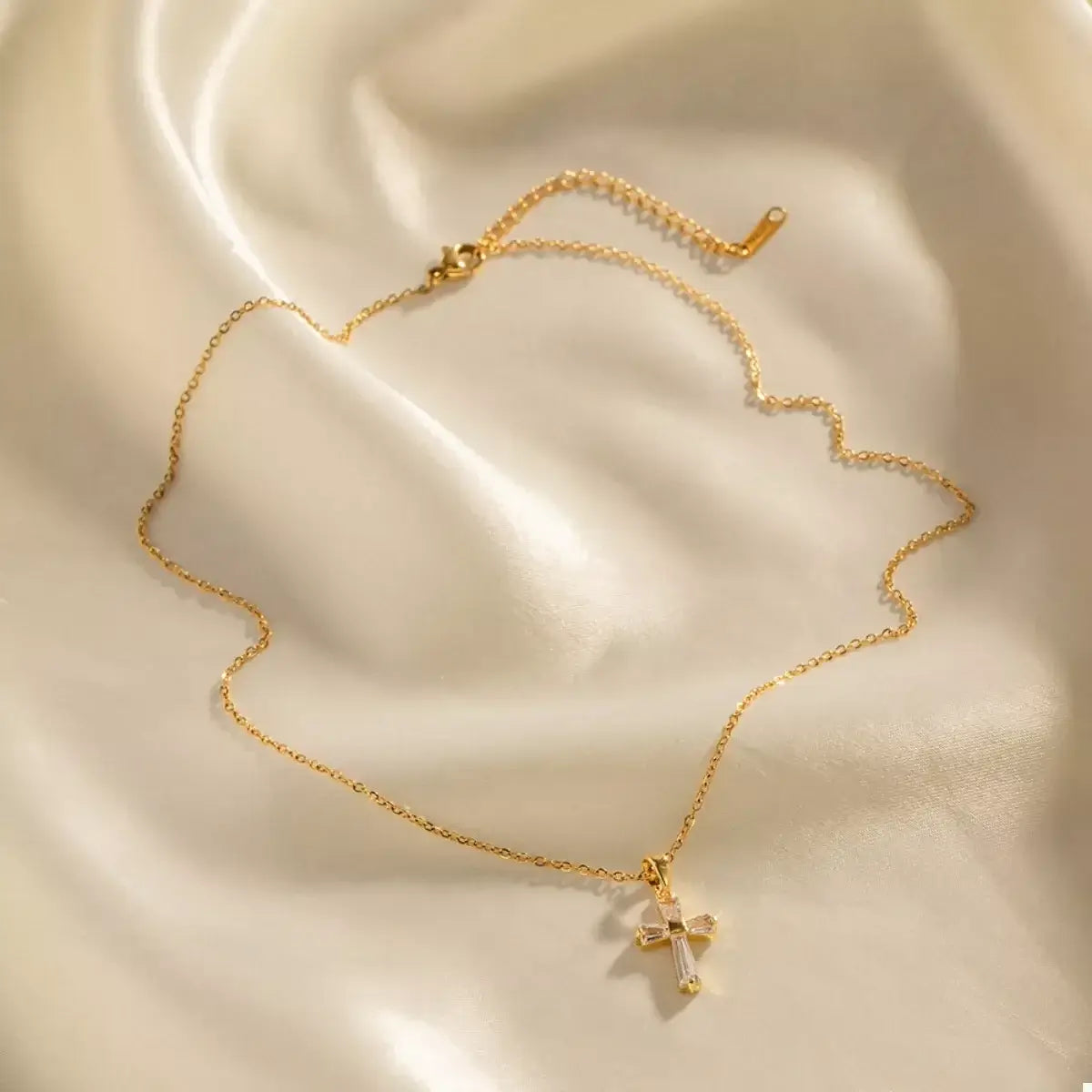 18K Gold-Plated Stainless Steel Zircon Cross Necklace
