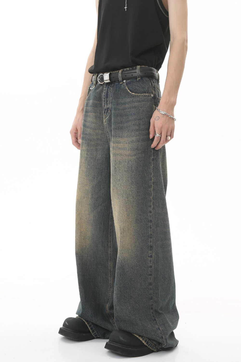 Men's Wide Leg Jeans with Pockets