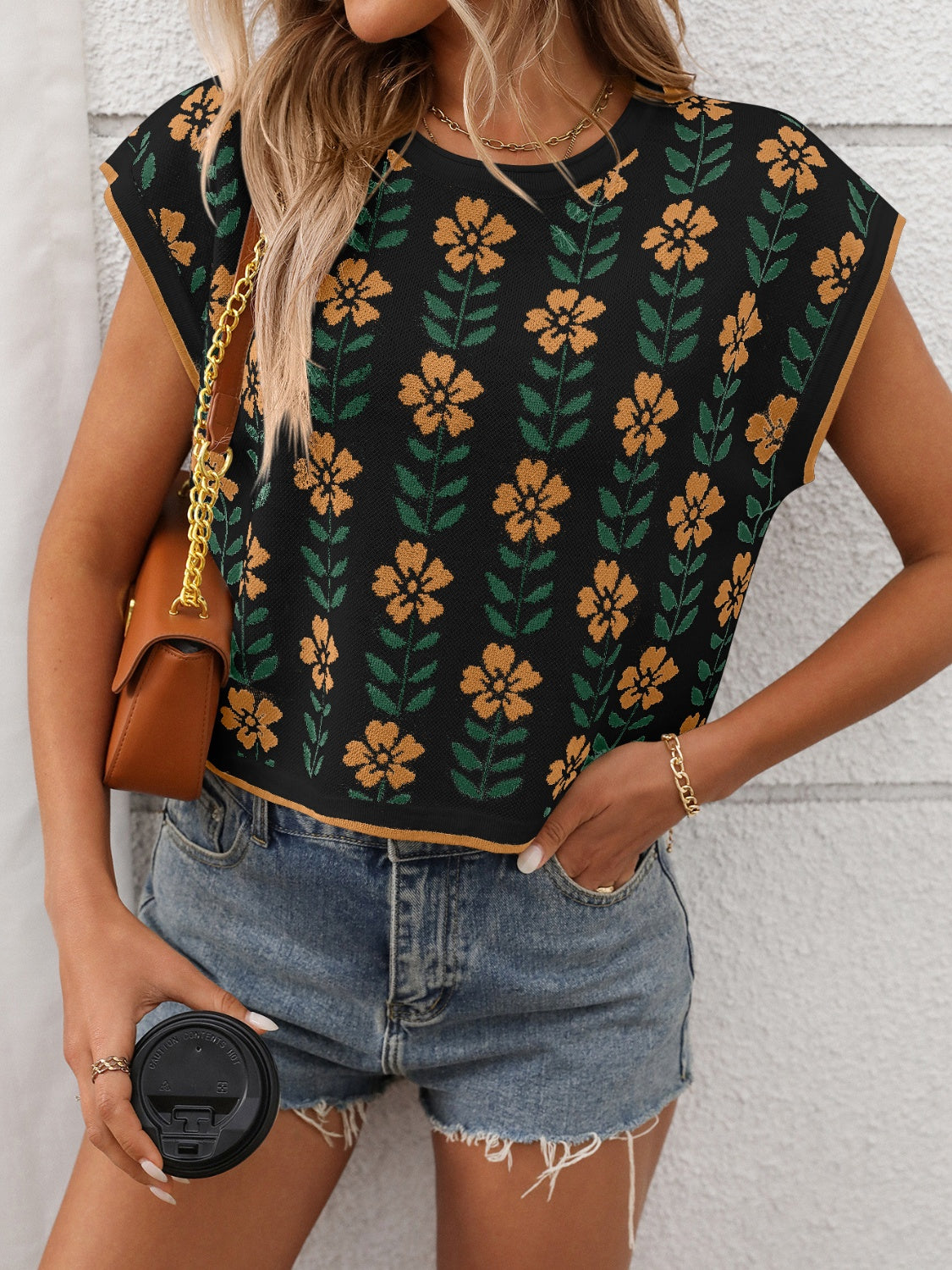 Flower Round Neck Short Sleeve Knit Top