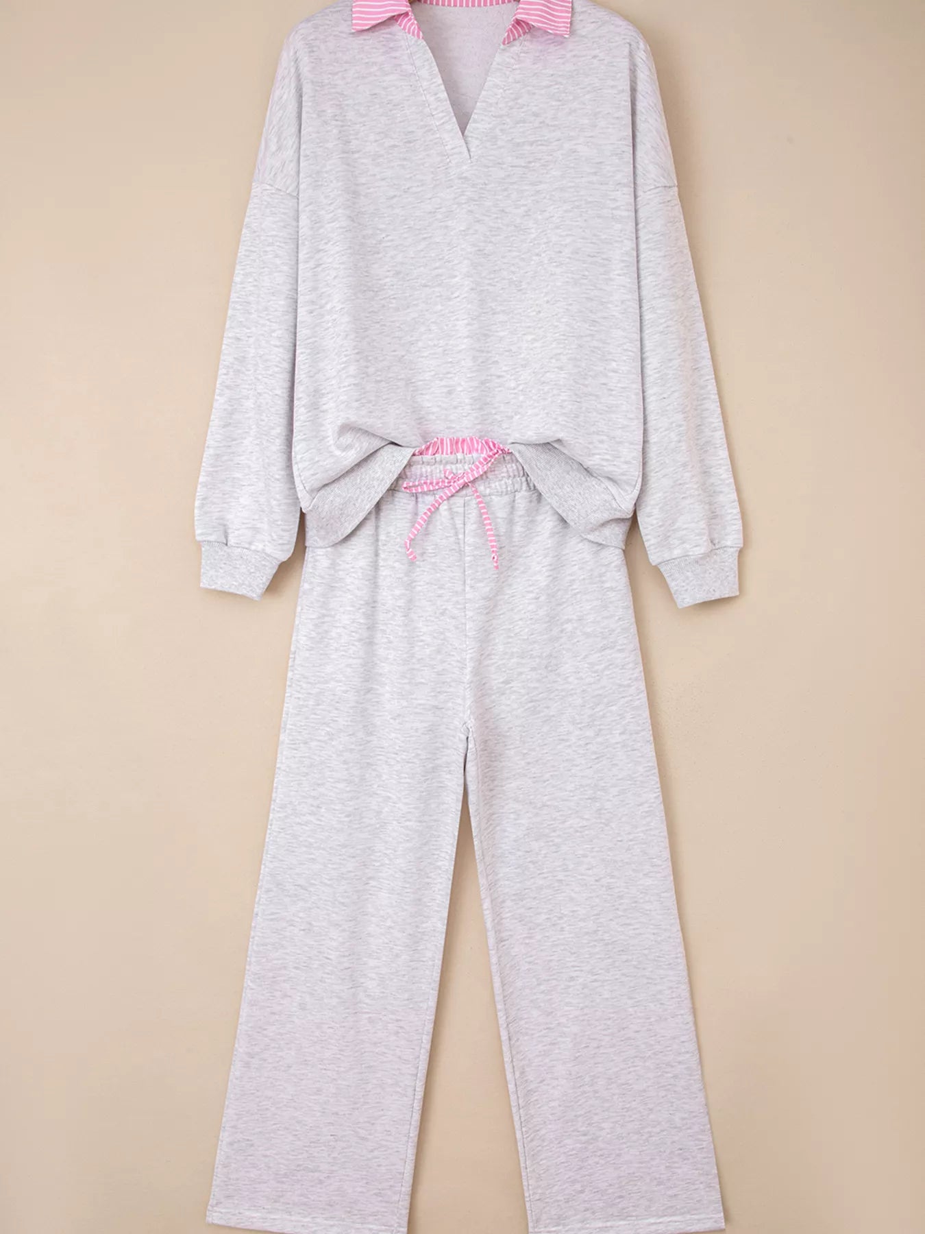 women’s contrasted trim two-piece outfit with drawstring pants