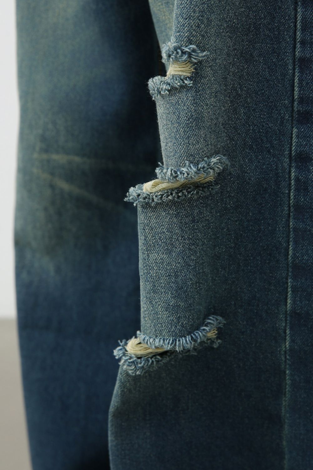 Men's Distressed Wide Leg Jeans
