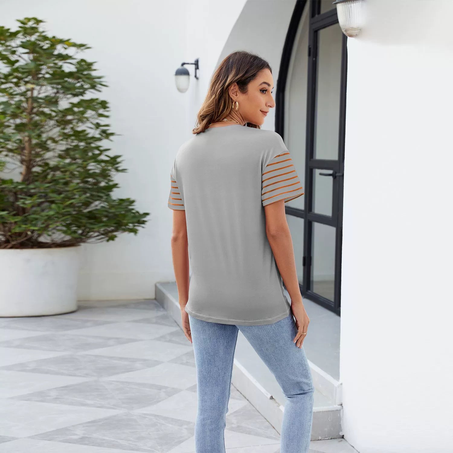 Color Block Round Neck Short Sleeve T-Shirt