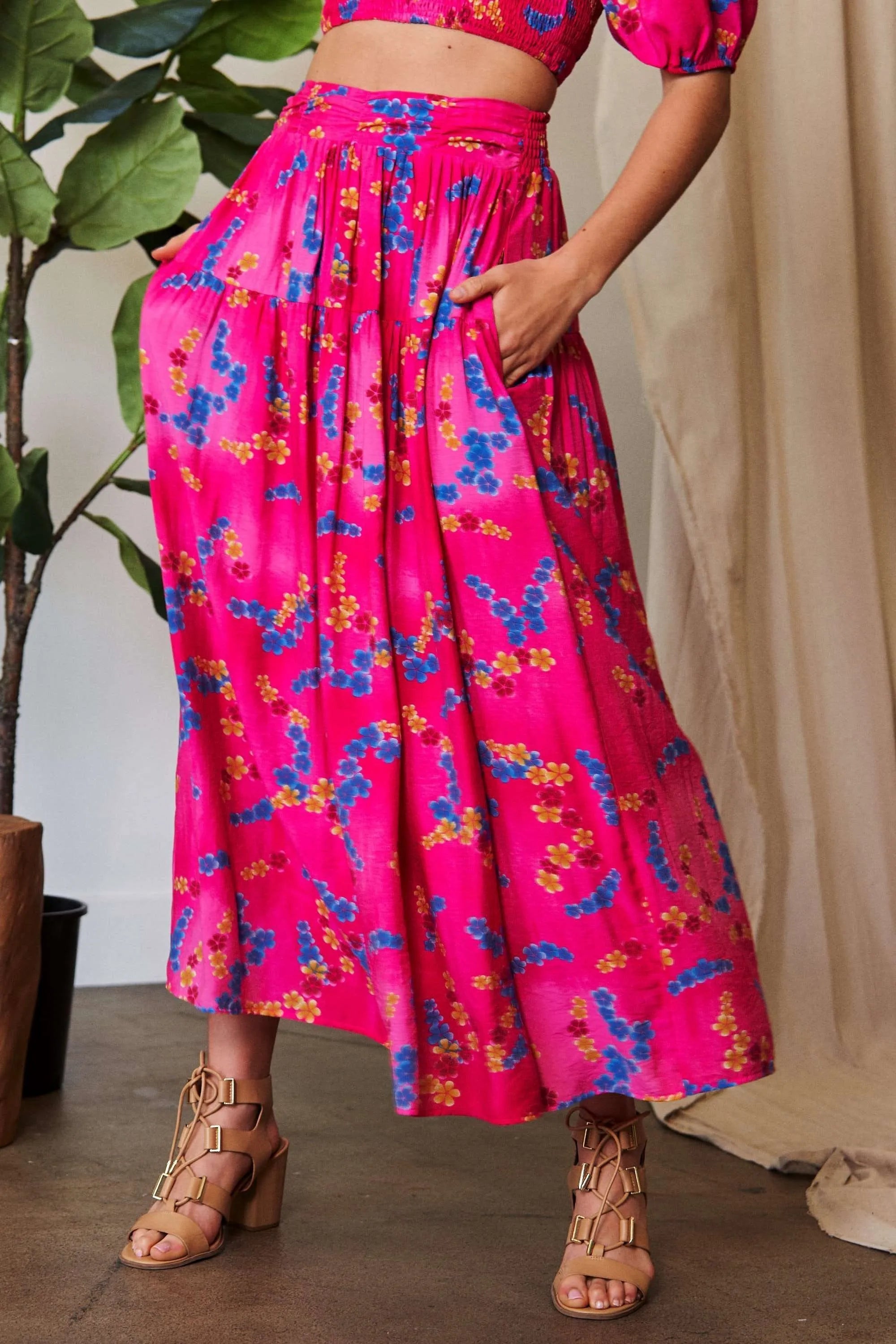 Davi & Dani Printed Smocking Waistband Ruffled Maxi Skirt